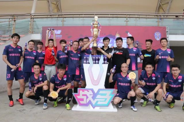 巴萨新星首秀大放异彩！7000 万引援助队大胜